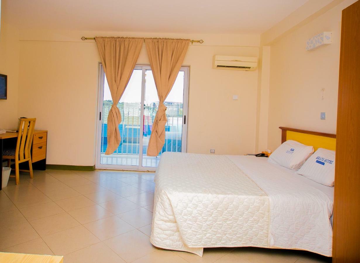 Erata Hotel North Legon Kültér fotó